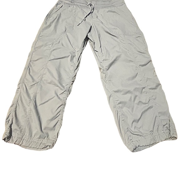 The North Face Pants - THE NORTH FACE Women’s Lightweight Hiking Pants – Size L